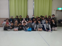 みんなで集合写真を撮りました