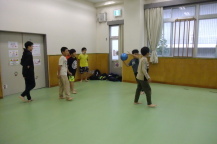 ドッジボールをしてる様子