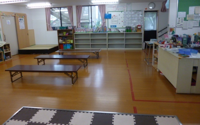 稲田小学校わくわくプラザ1階
