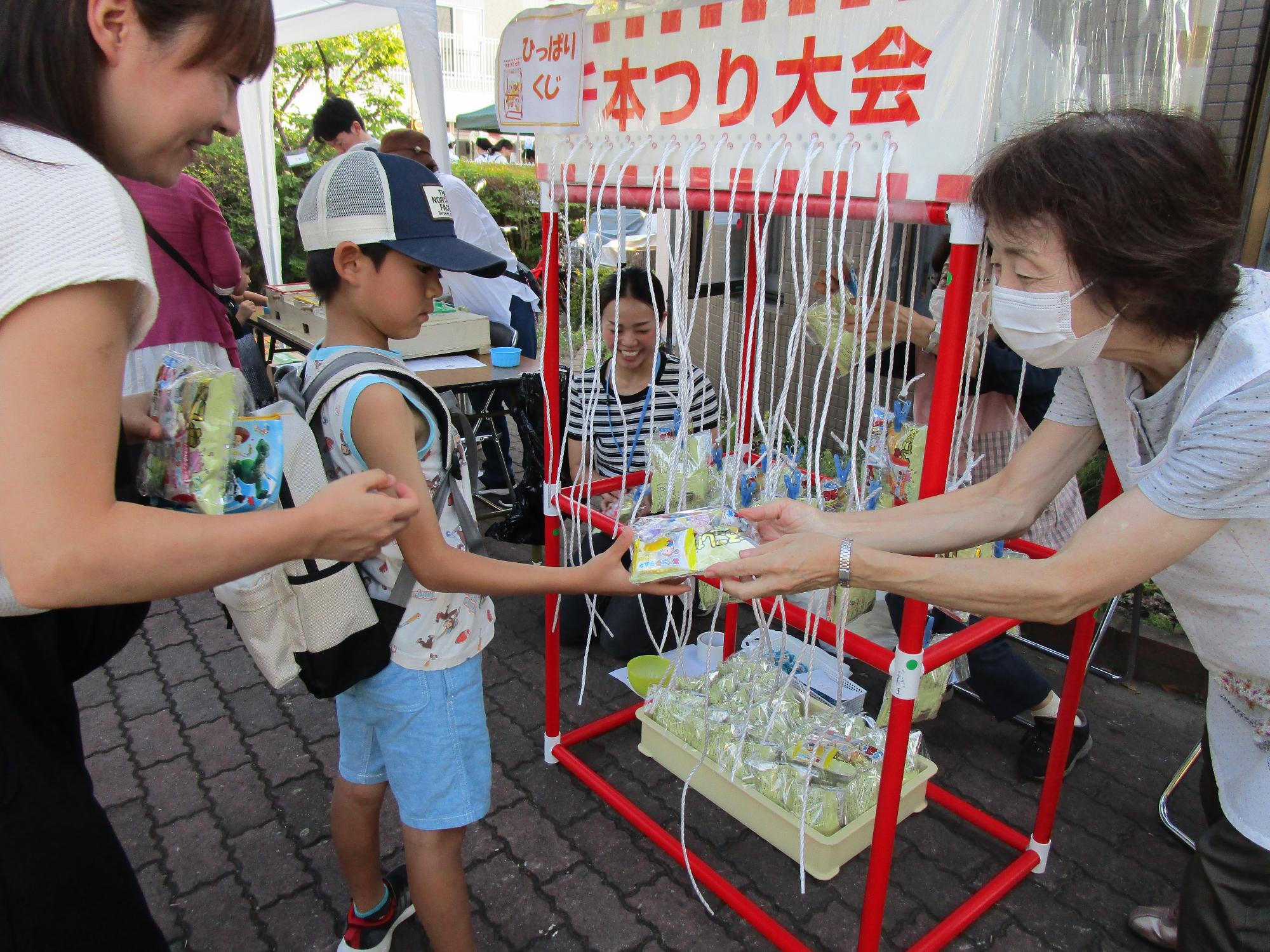納涼祭の様子の写真