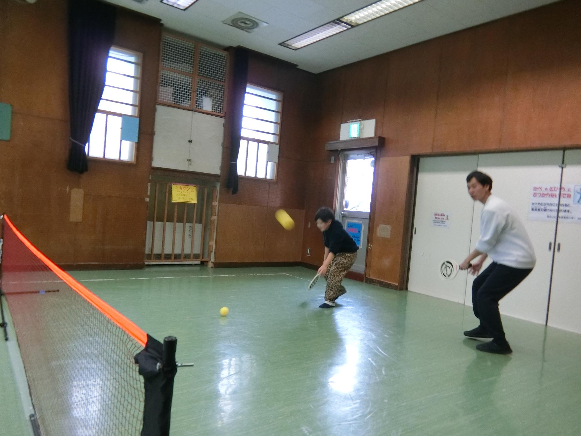 ボールを打っている様子