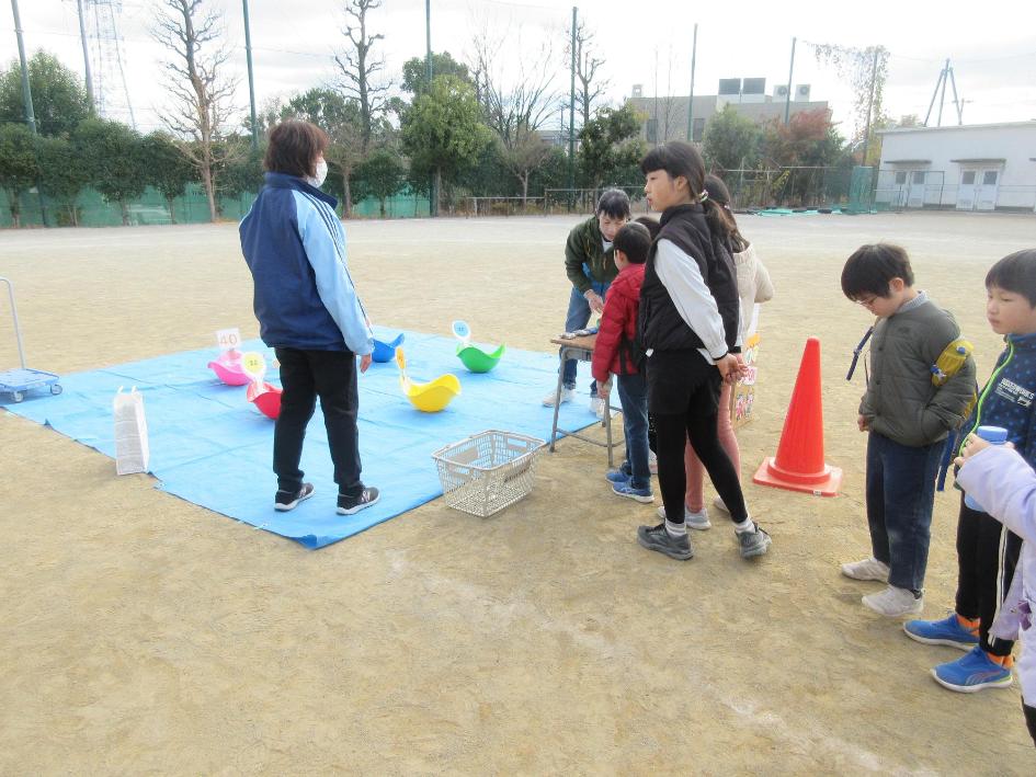 並んでいる様子