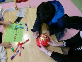 だるまの目入れ