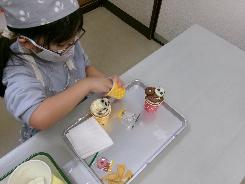 作成している様子