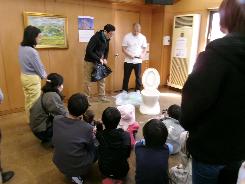 災害時のトイレの準備の様子