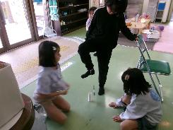 難しいチャレンジしている様子