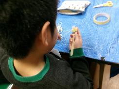 作品を作っている様子