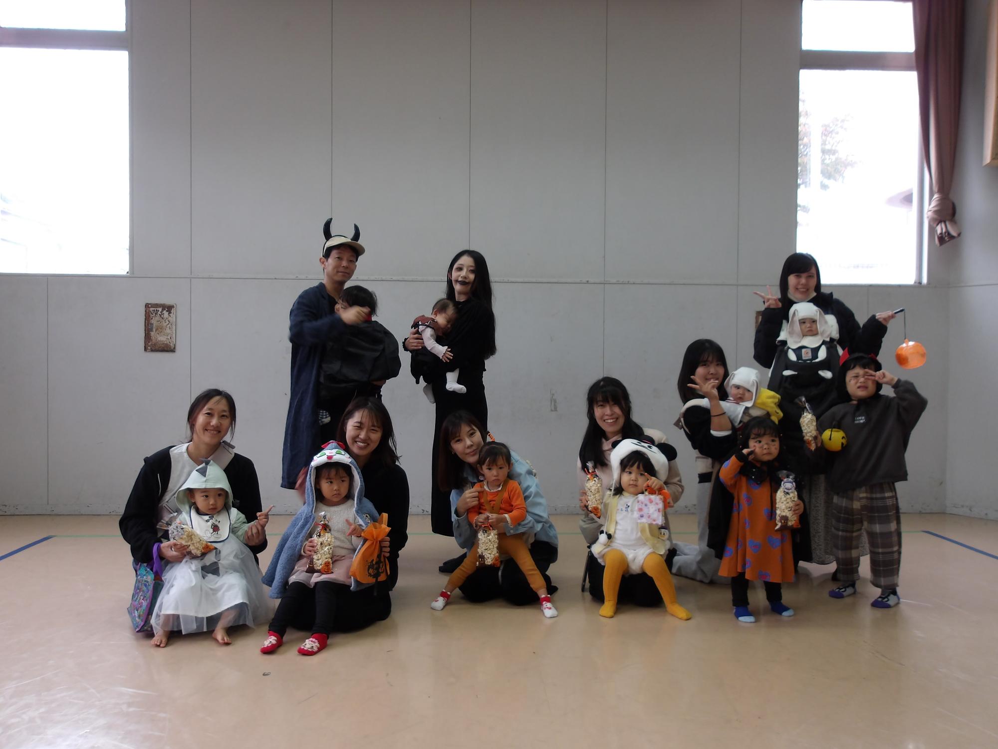 最後に集合写真を撮った画像