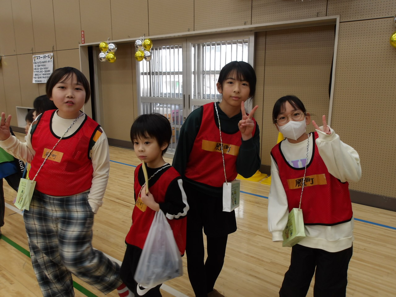 参加者とキッズスタッフ