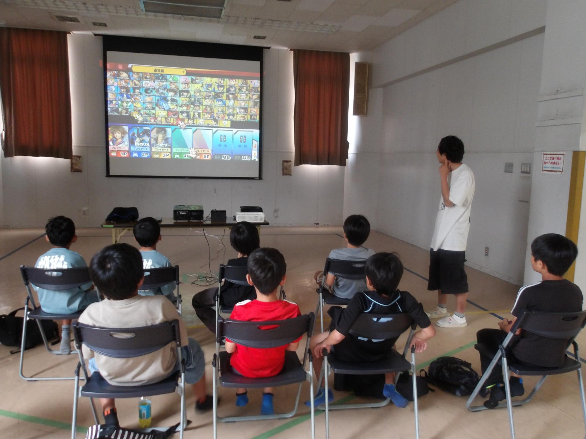 ゲームをしている写真