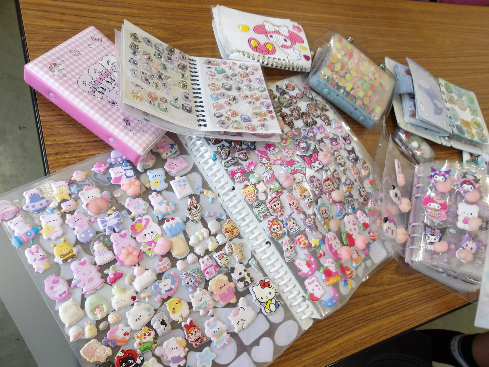 沢山のシール帳
