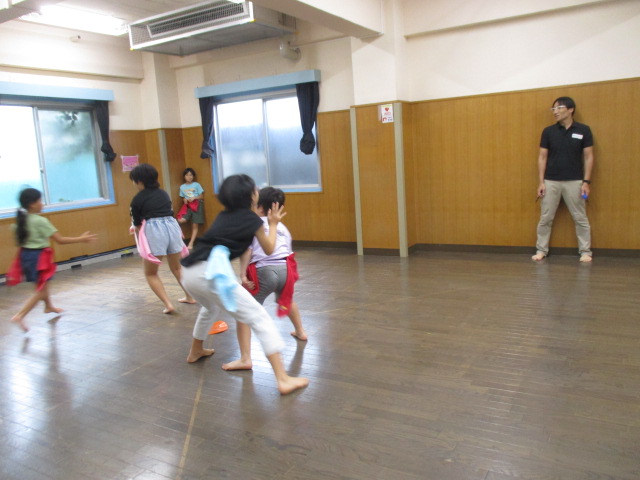 フラッグフットボールクラブ員が活動している様子の写真