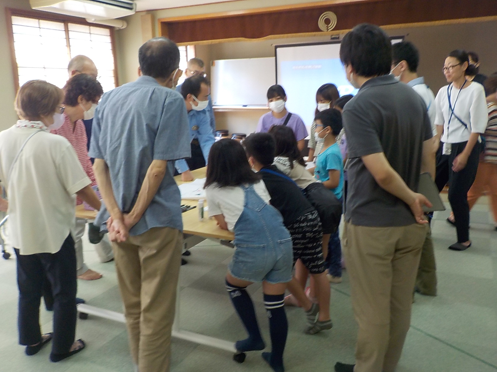 安全マップを作っている写真