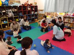 世界のことばであそぼう。