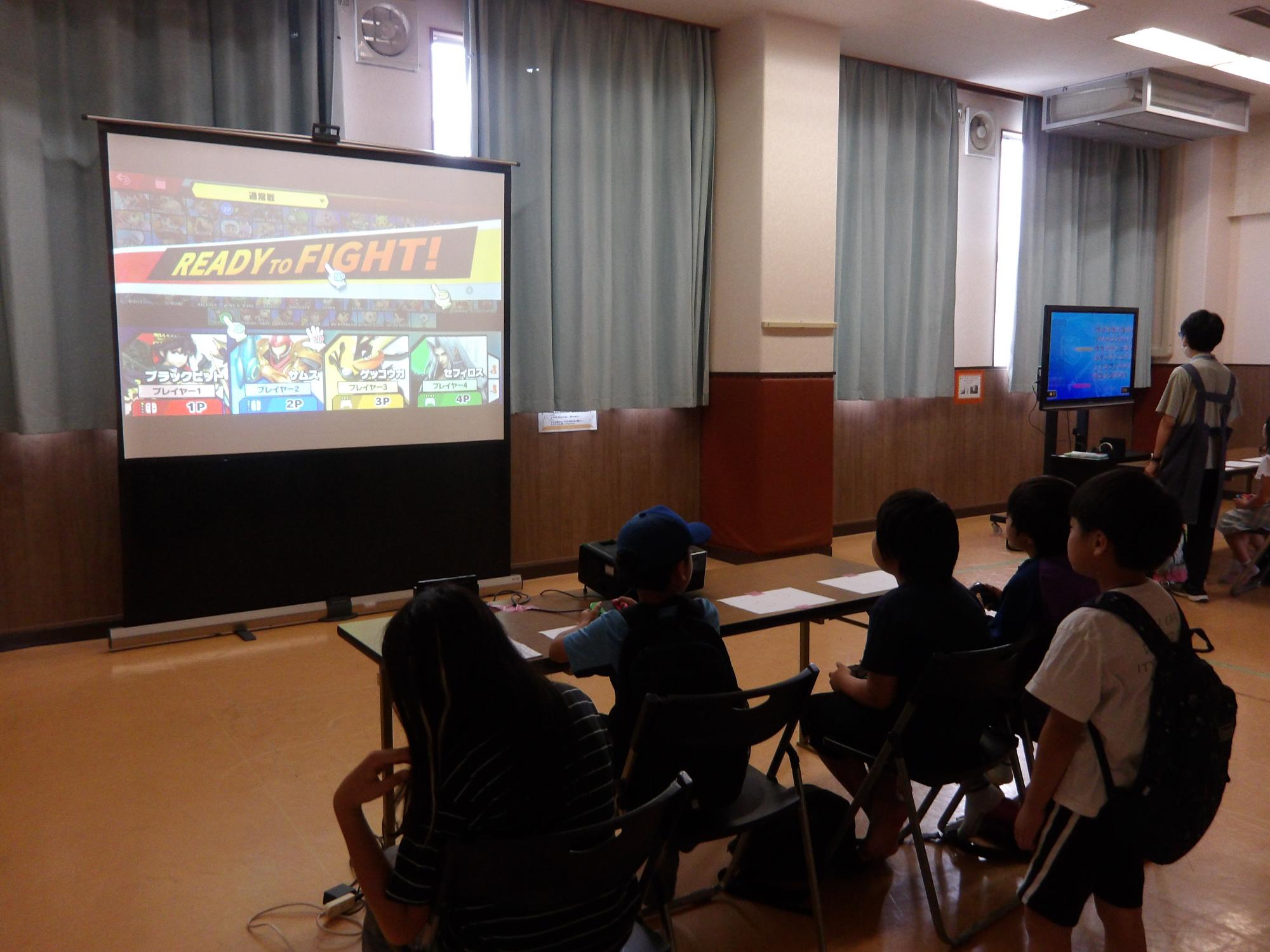 大乱闘スマッシュブラザーズで遊んでいる様子の写真