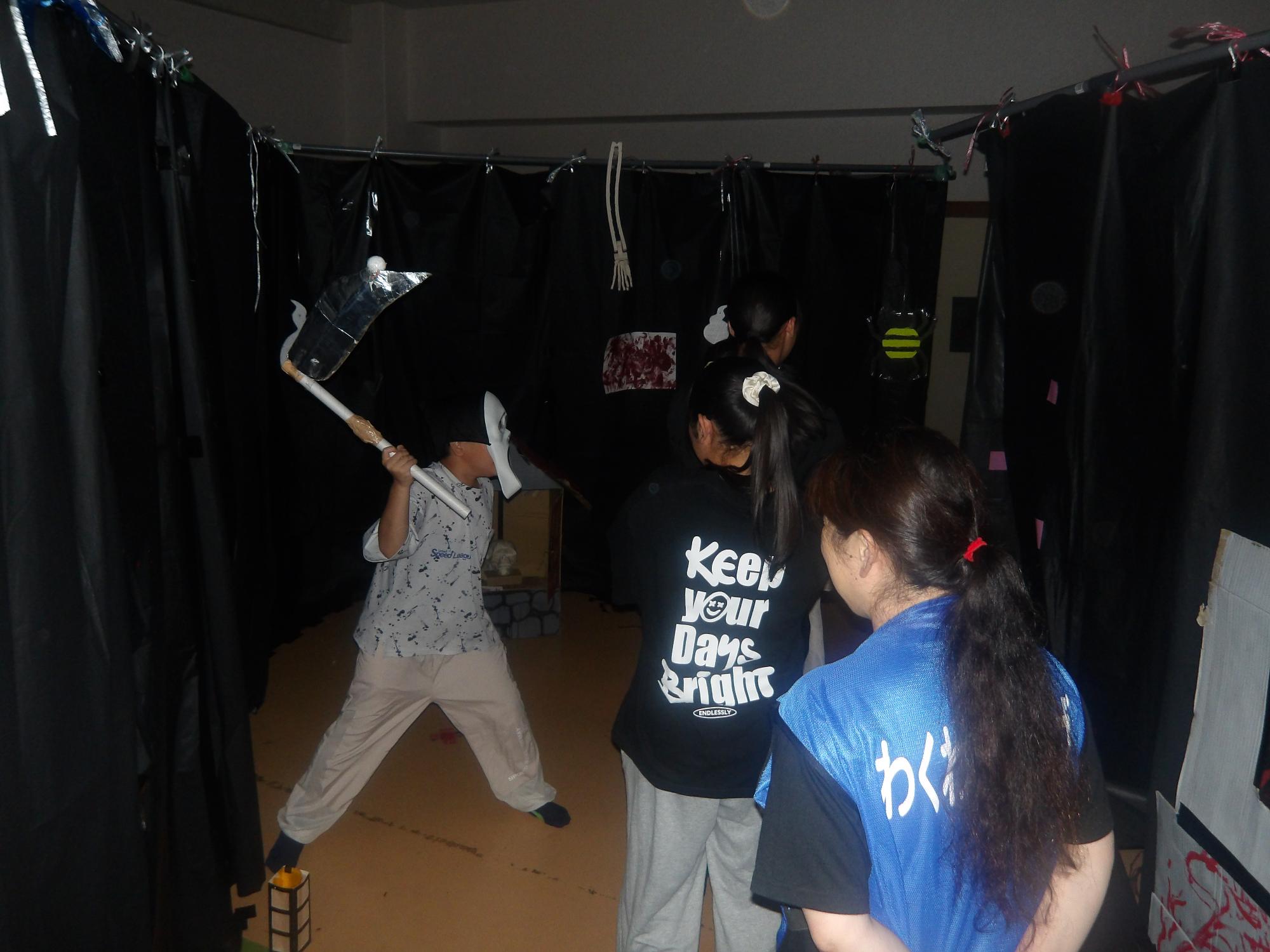 お化け屋敷の様子の写真
