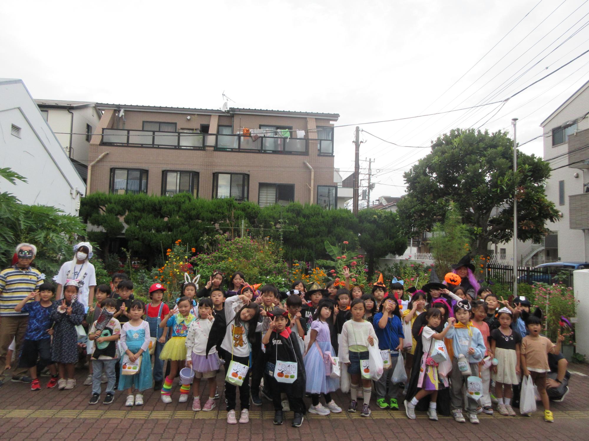 ハロウィンパレードの集合写真