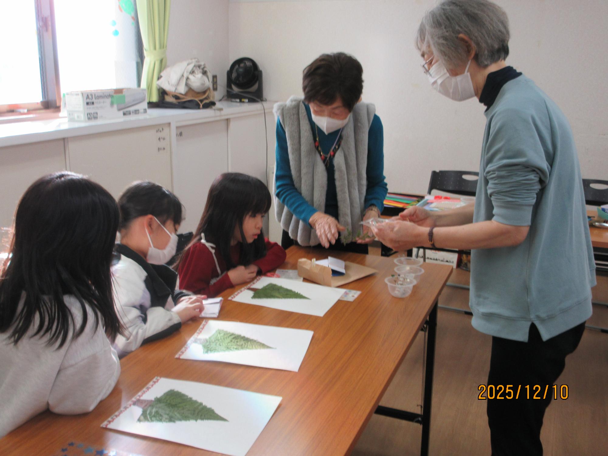 2025年12月_クラフトの様子1