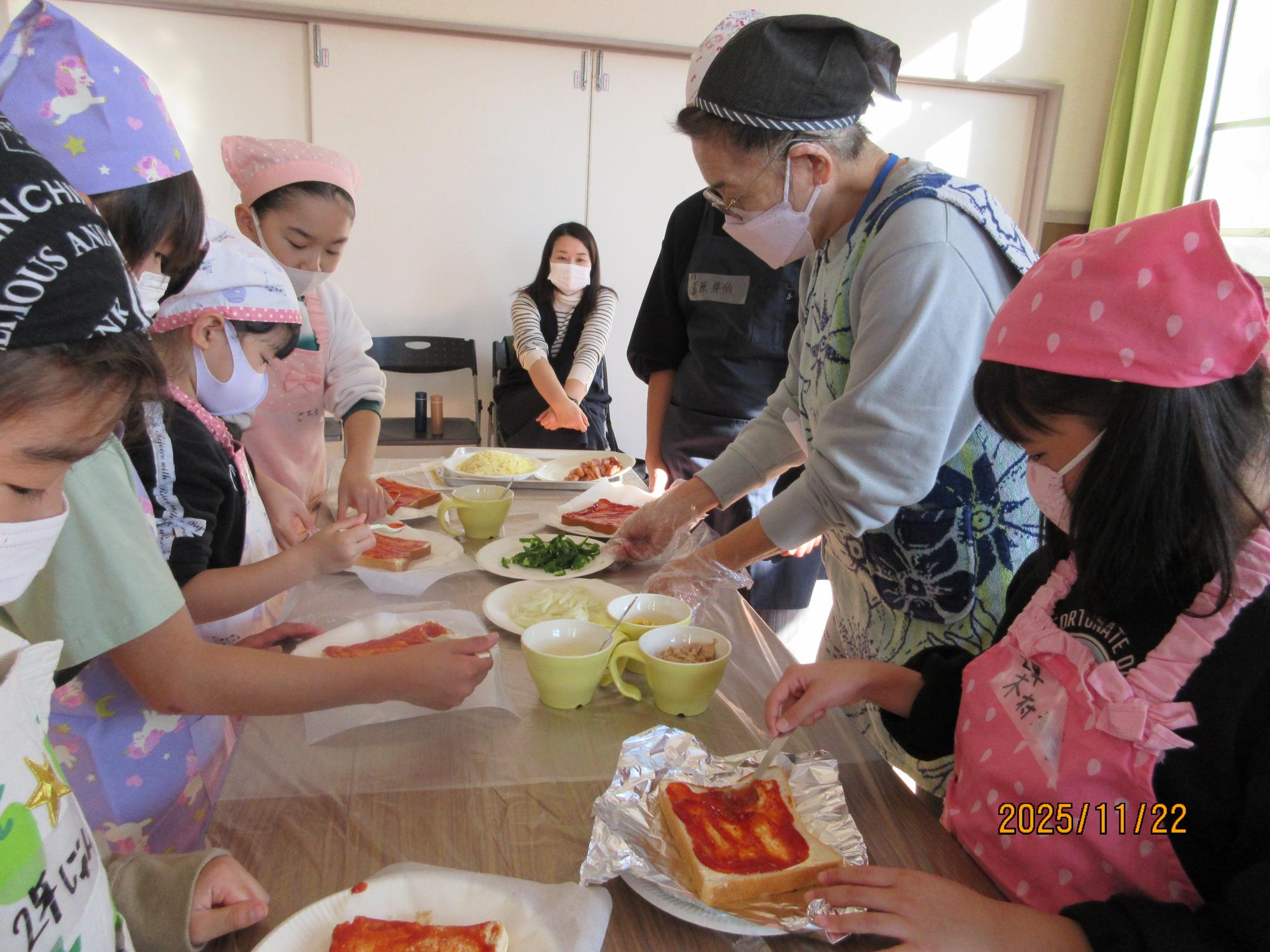 2025年11月_クッキングの様子3