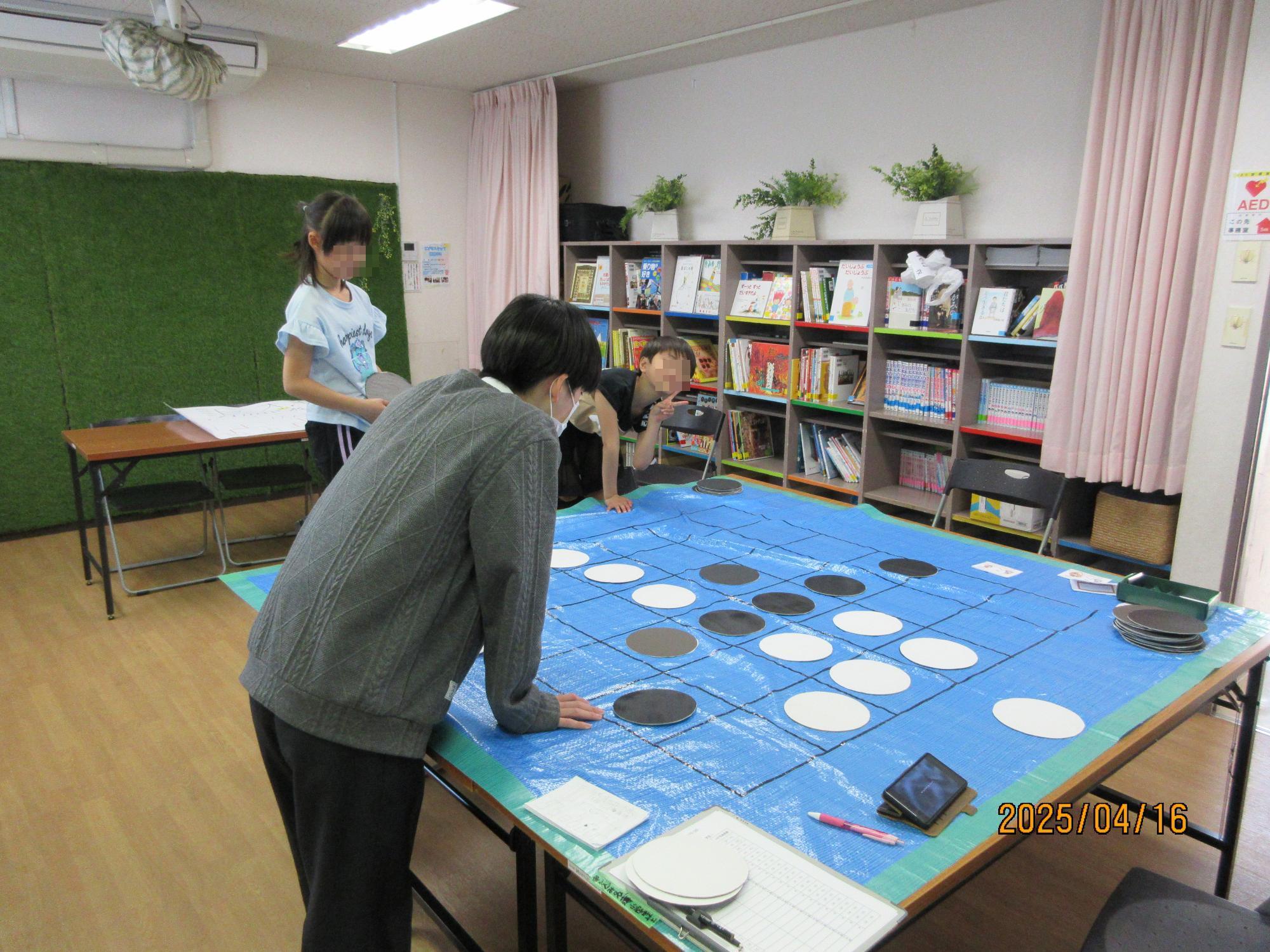 巨大オセロ大会での参加の様子