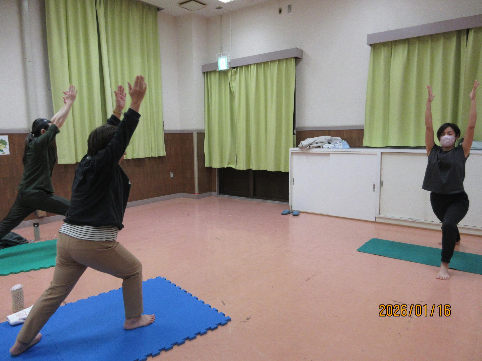 2025年1月_ナイトヨガの様子1