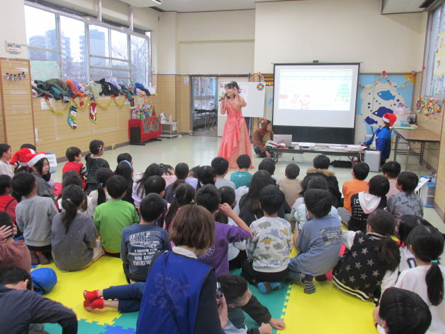 花川由香さん歌謡ショーの写真