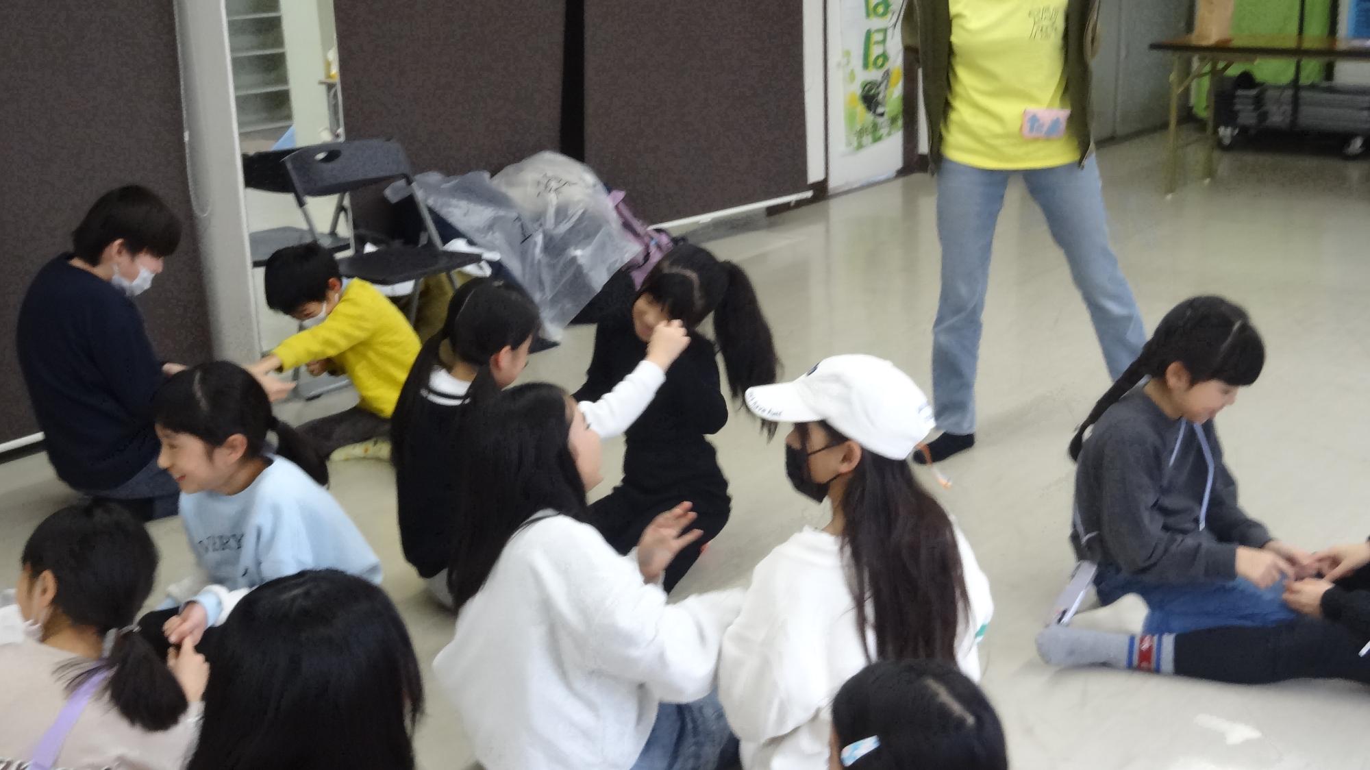 レクリエーションでたのしんでいる様子