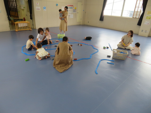 プラレールであそぼう！