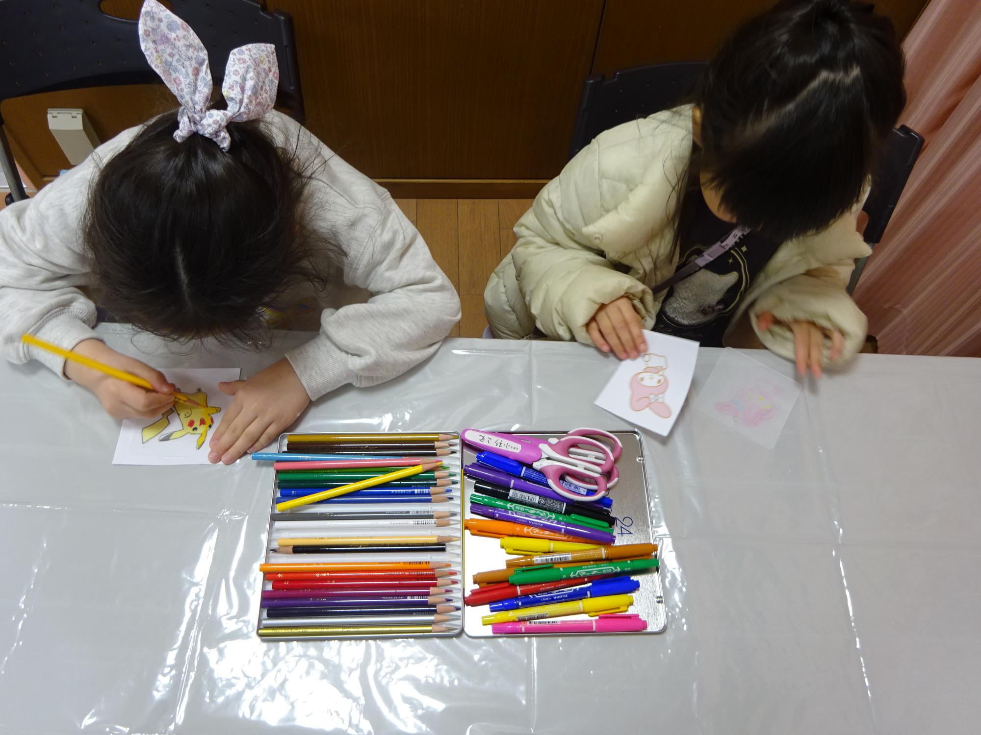 アンブレラマーカーを作っている様子