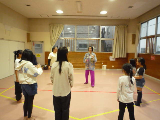 ダンサンブルの様子の写真1