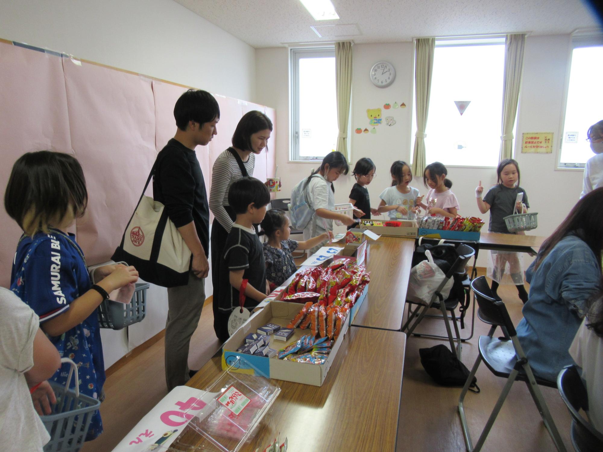こぶんまつり駄菓子コーナー