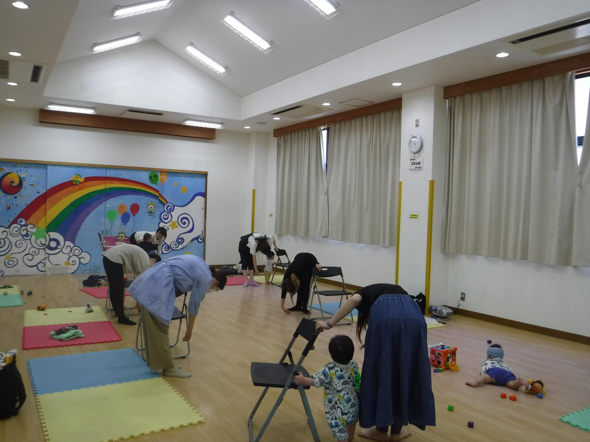 6月のパパママ簡単ストレッチ体操