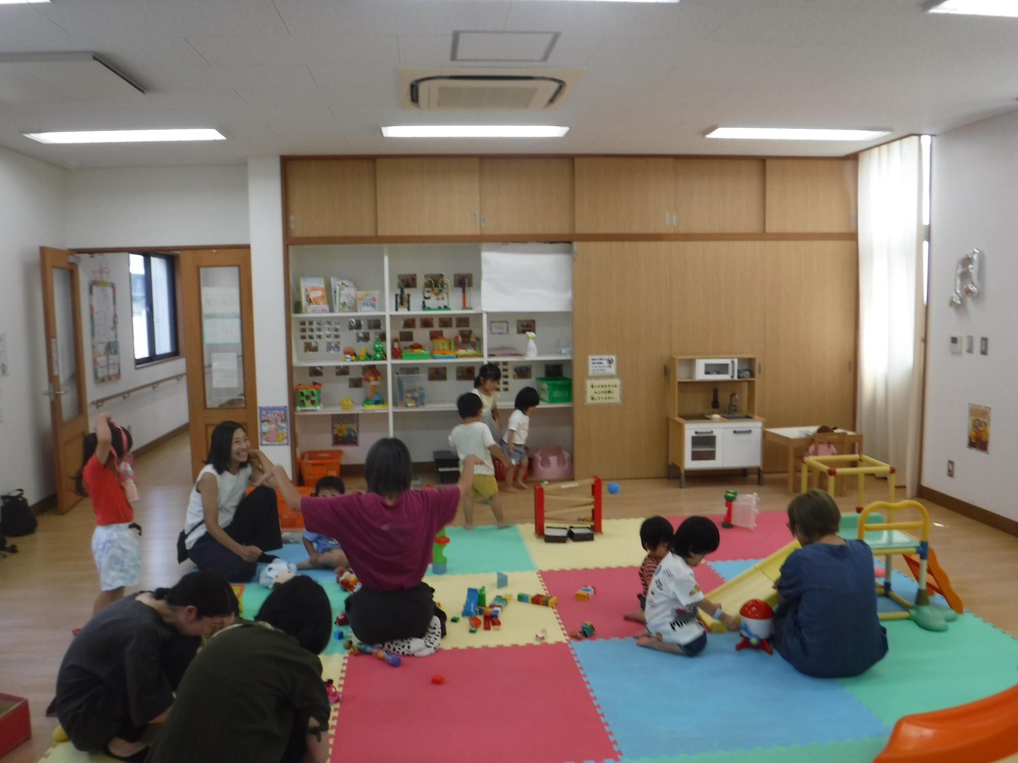 ミニぷちたま広場＆測定会の全体の写真