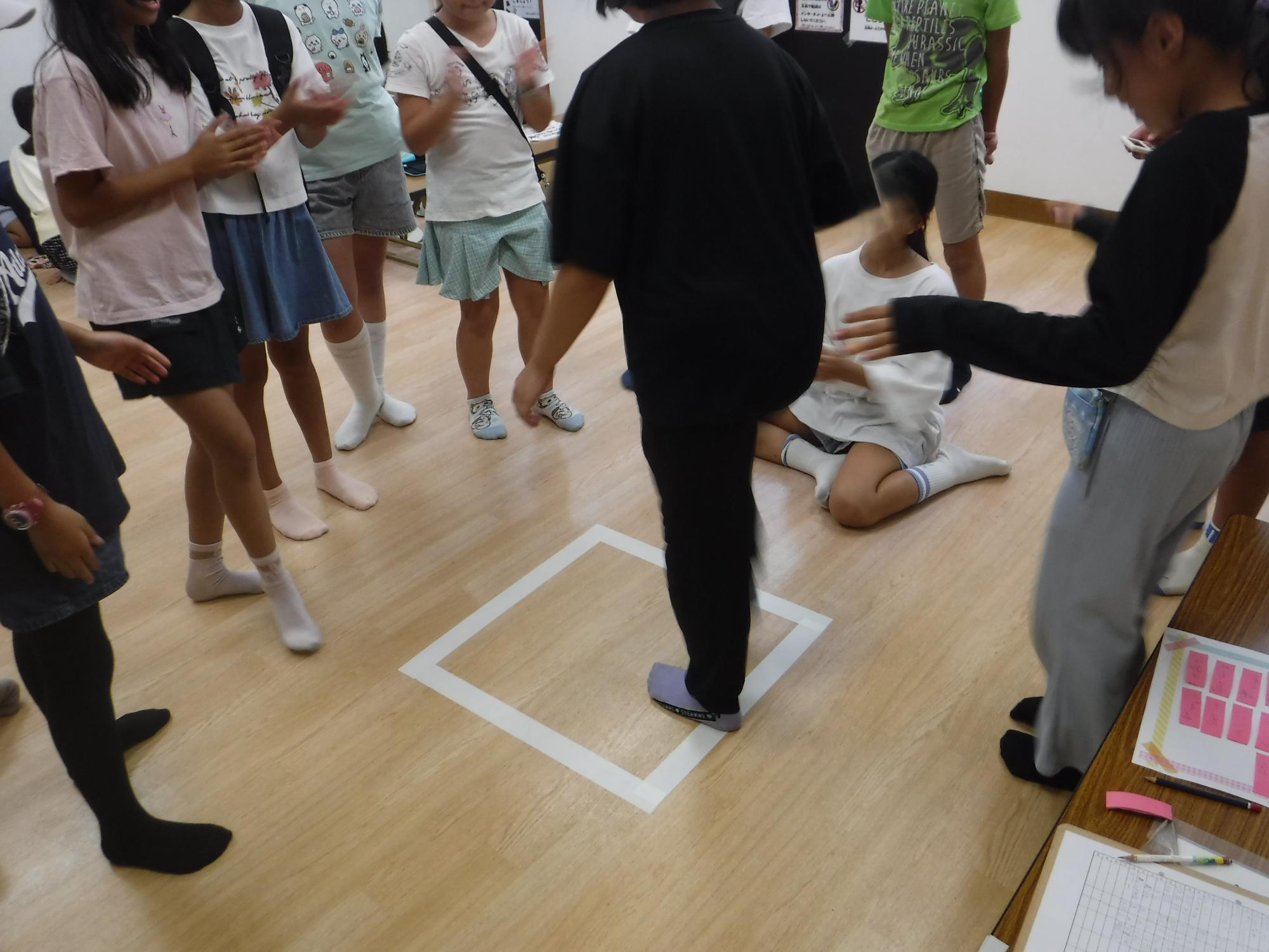 足踏みをしている写真