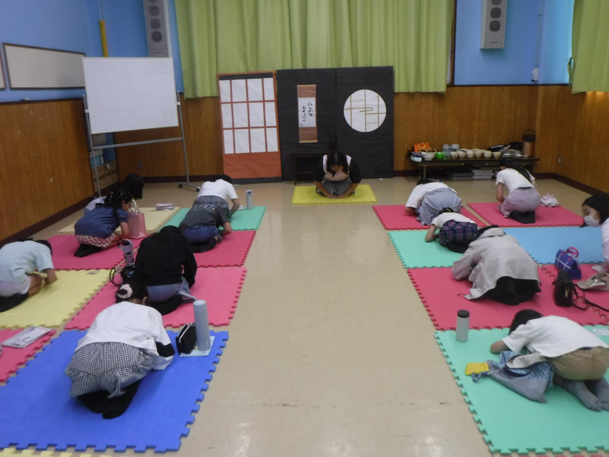 2回目のクラブ活動の始まりのご挨拶の様子の写真