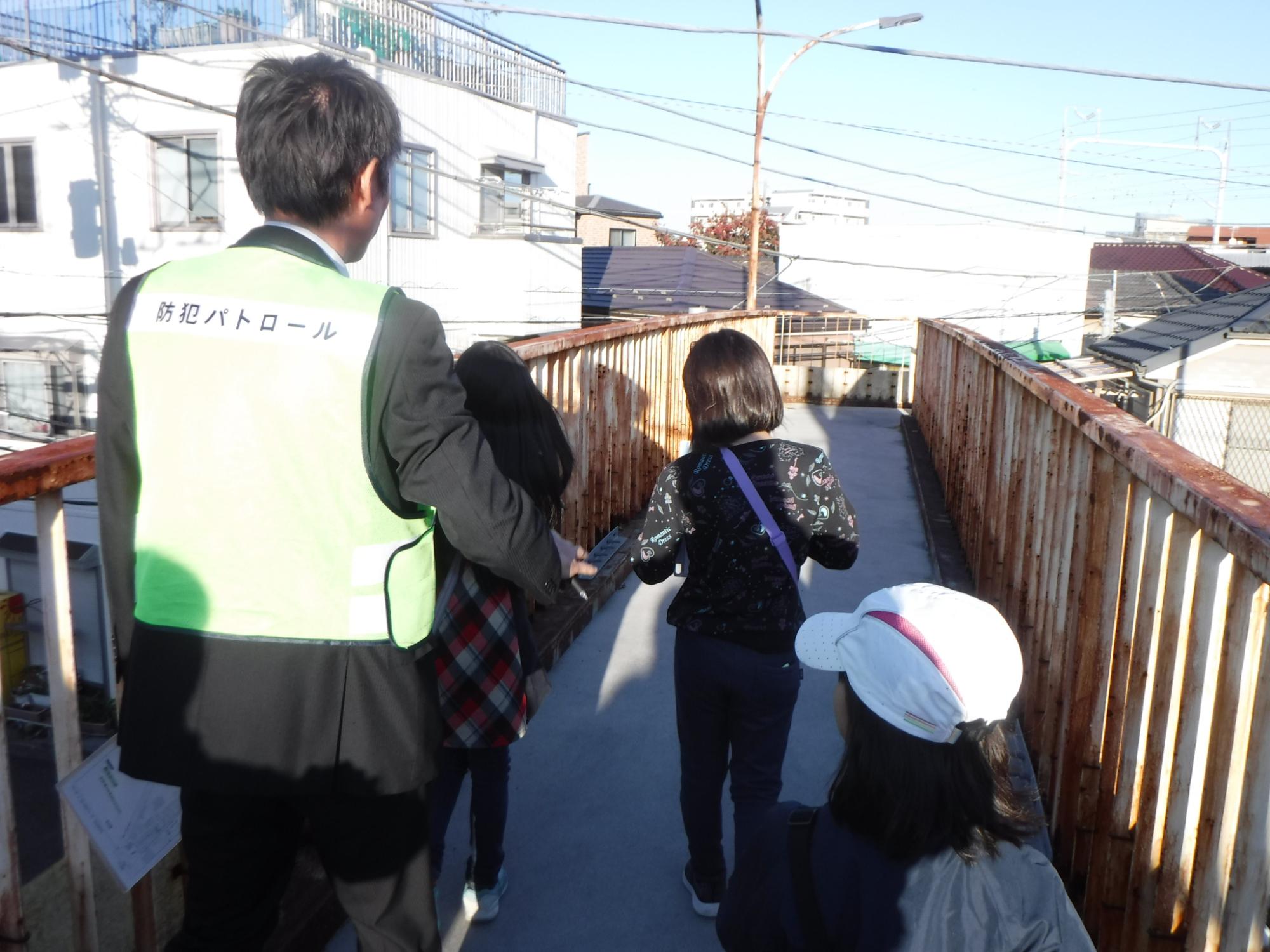 実際にルートを歩いている様子の写真