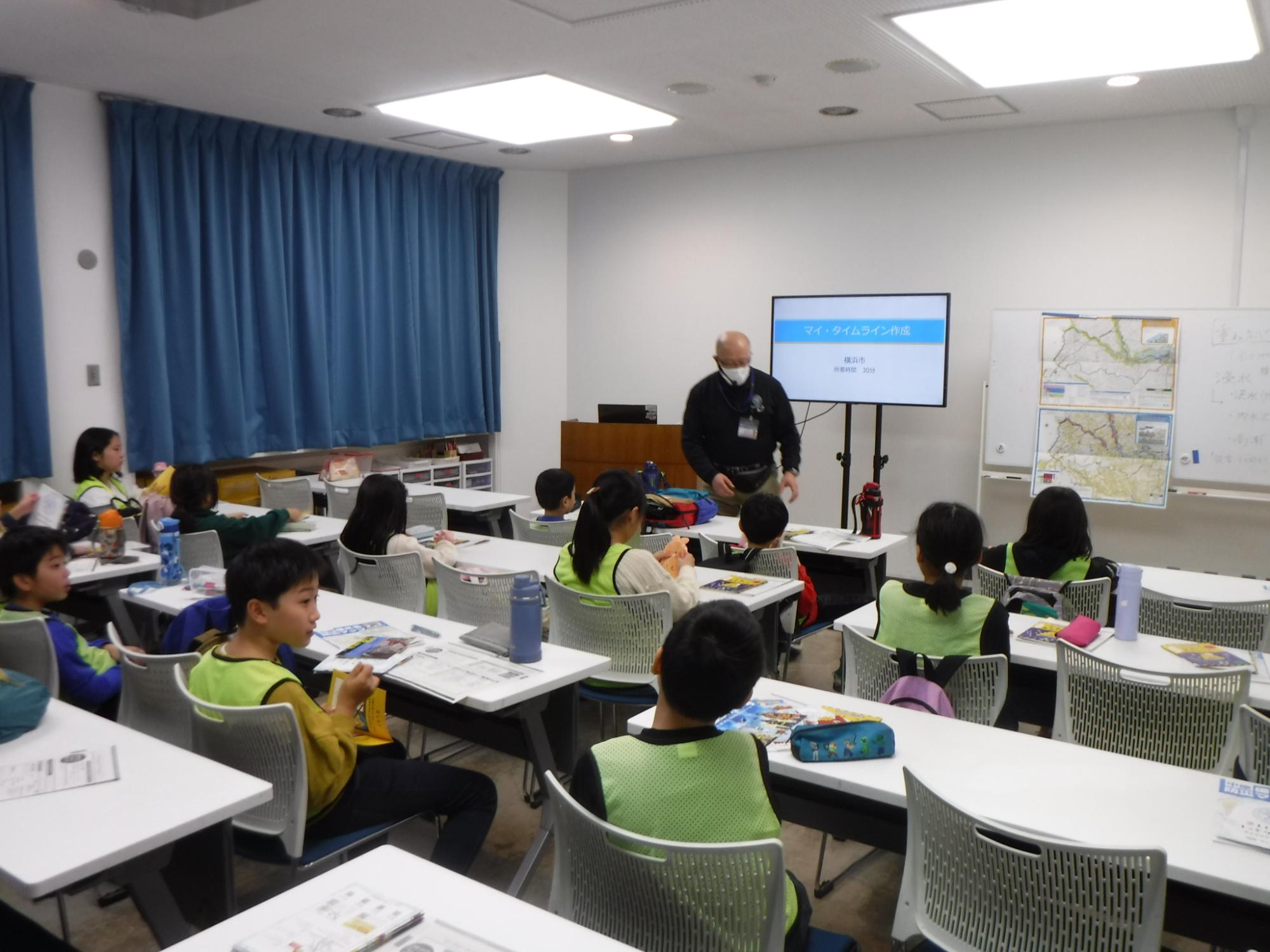 家からの避難計画を立てている様子