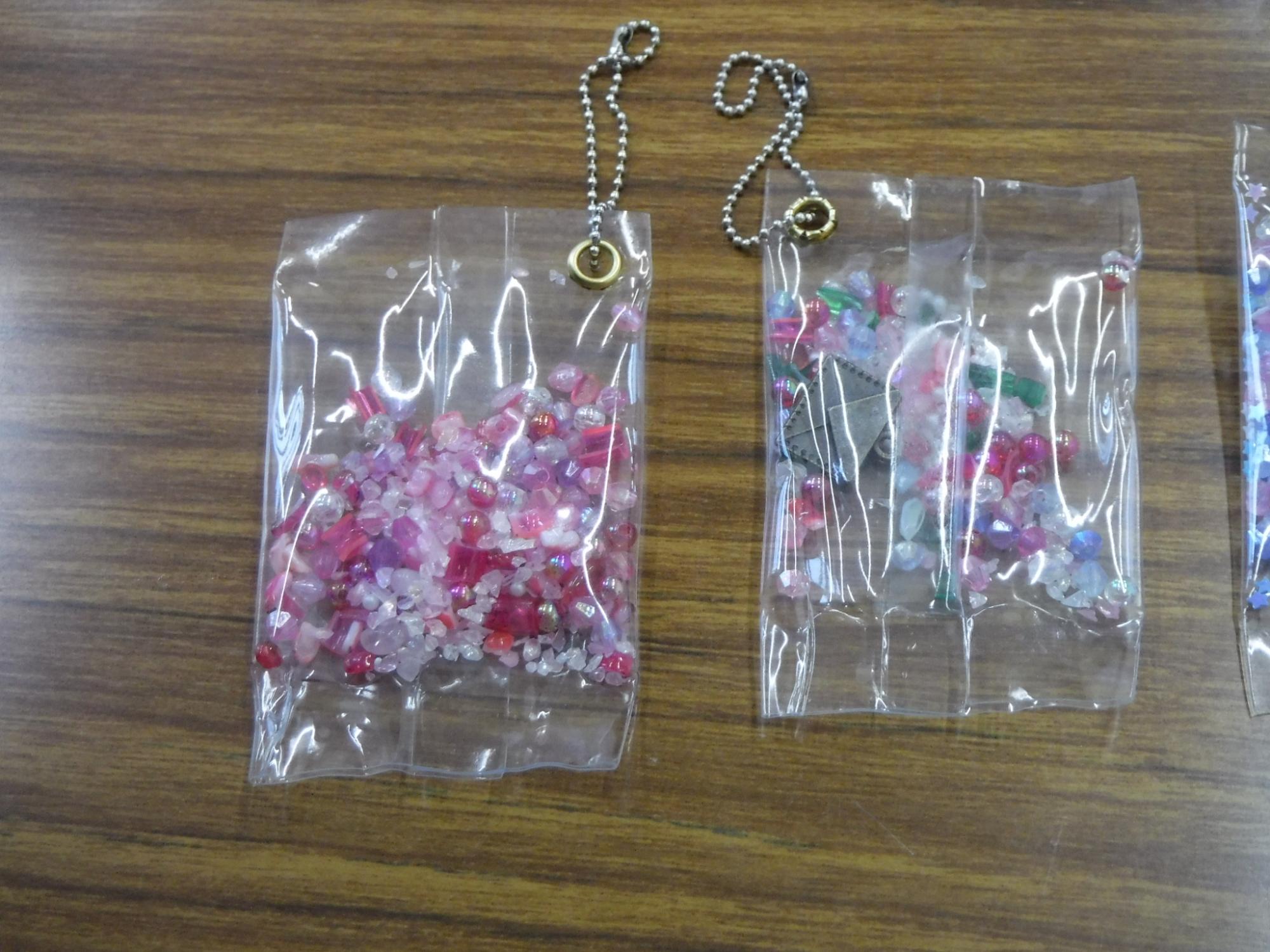 完成したシャカキーホルダーの写真