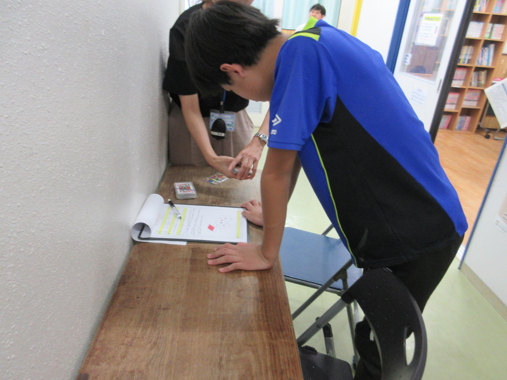 こんちゃれのルールを確認しているところ