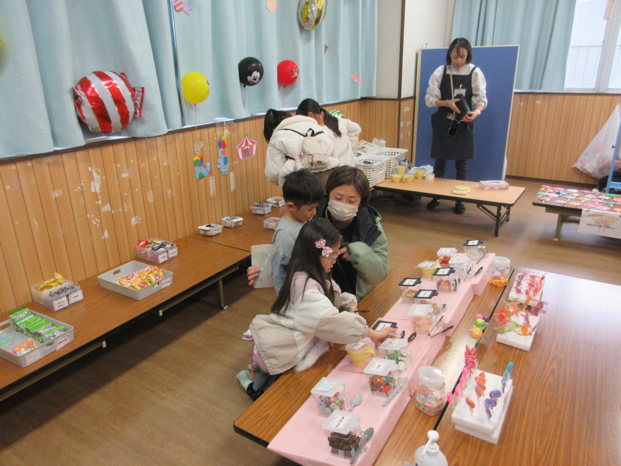 キャンディショップの店内の様子