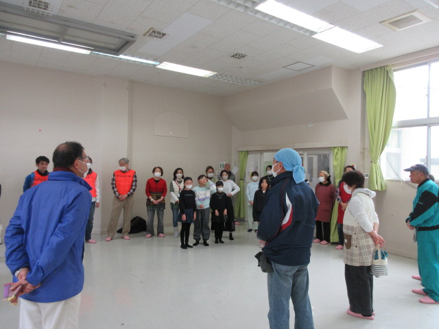 大掃除前のあいさつ