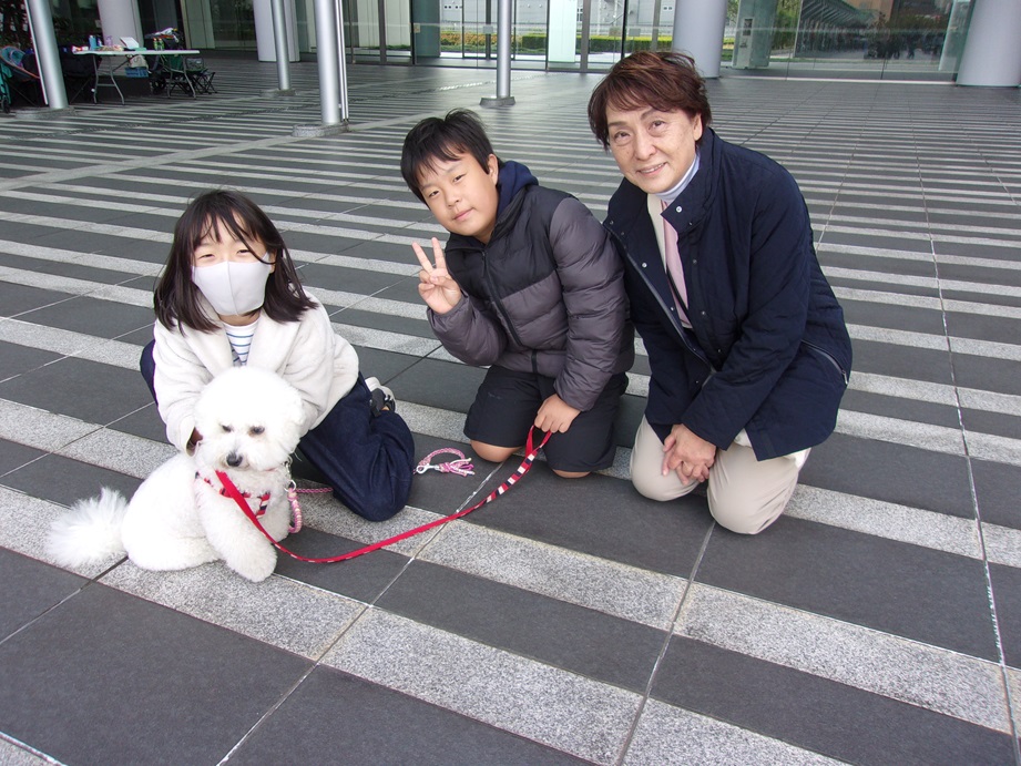 パートナーの犬と一緒に撮った写真2