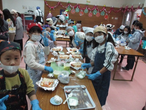 ピザトーストを作っている写真2