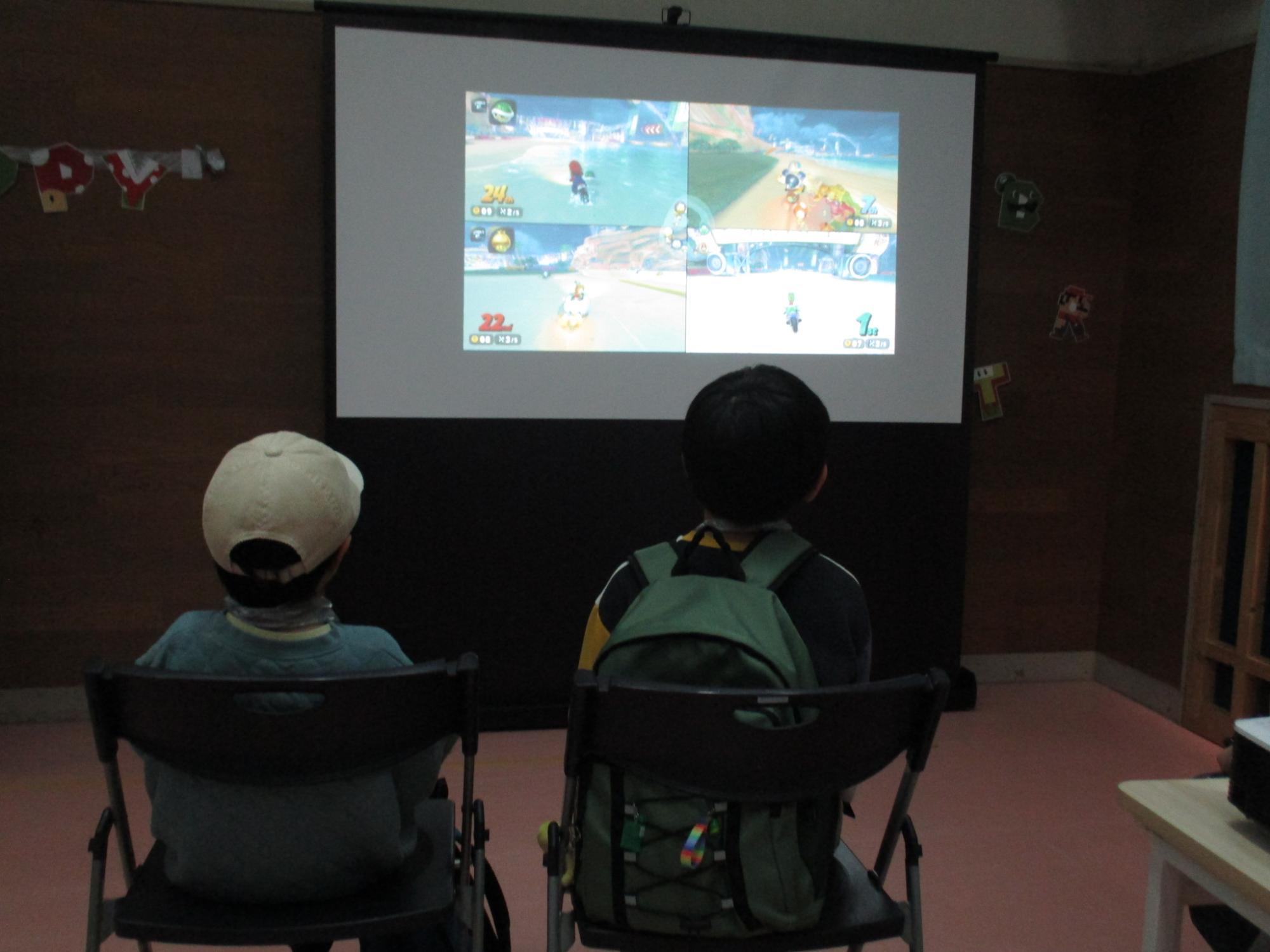 ゲームをやっている様子