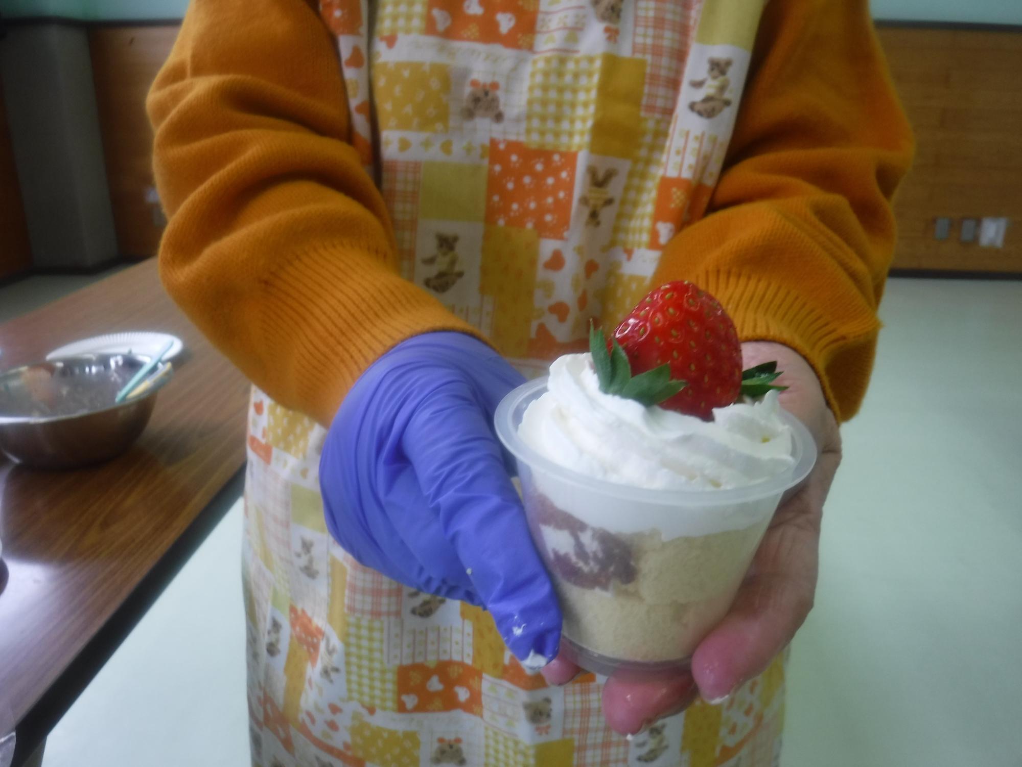 トライフルケーキのできあがり