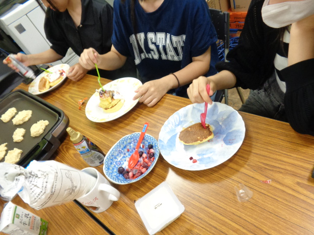食べている様子