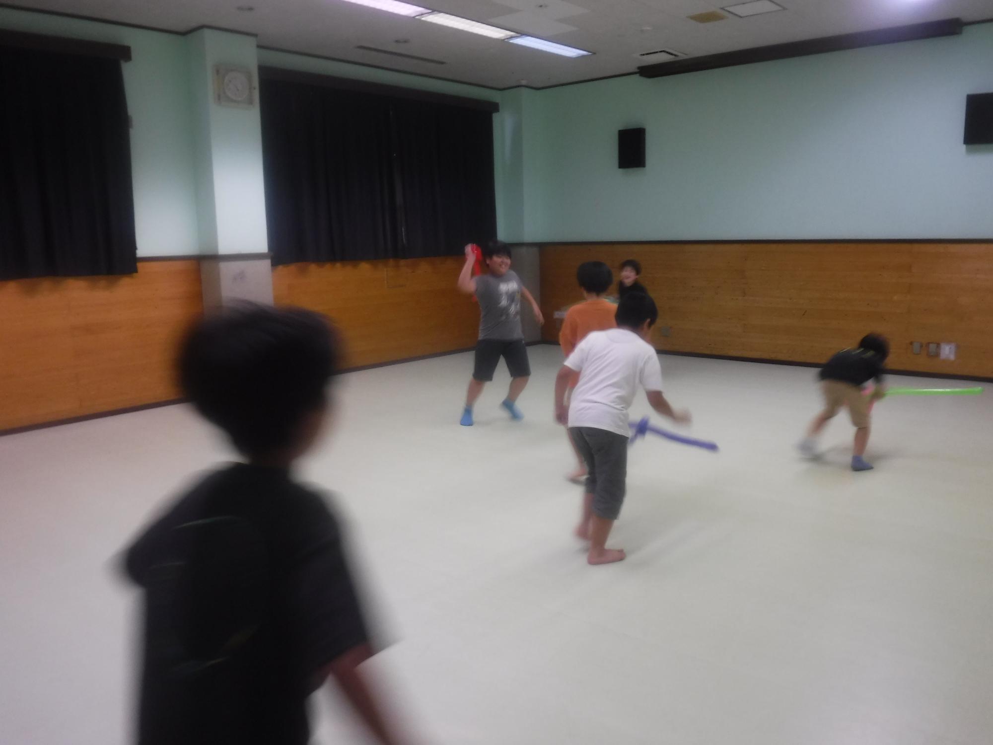 バルーンであそぼうの様子