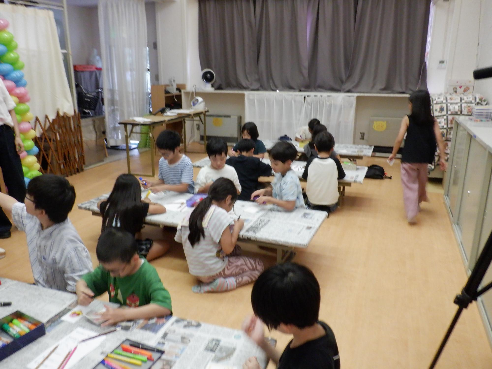 巾着袋つくってるよ