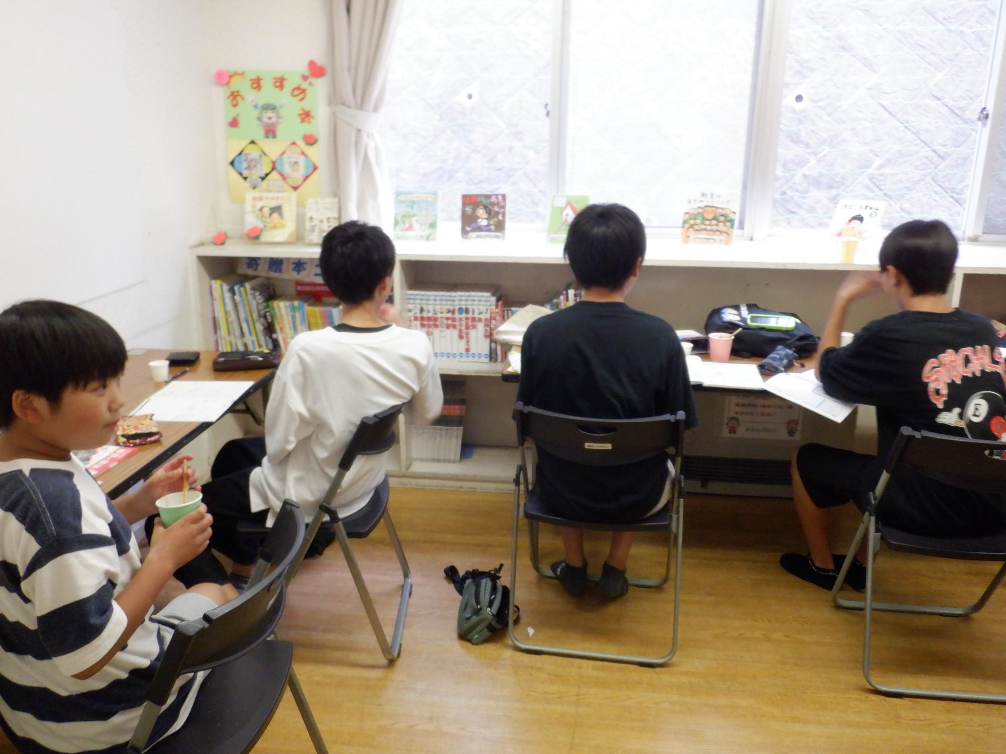 図書室で7日間勉強応援