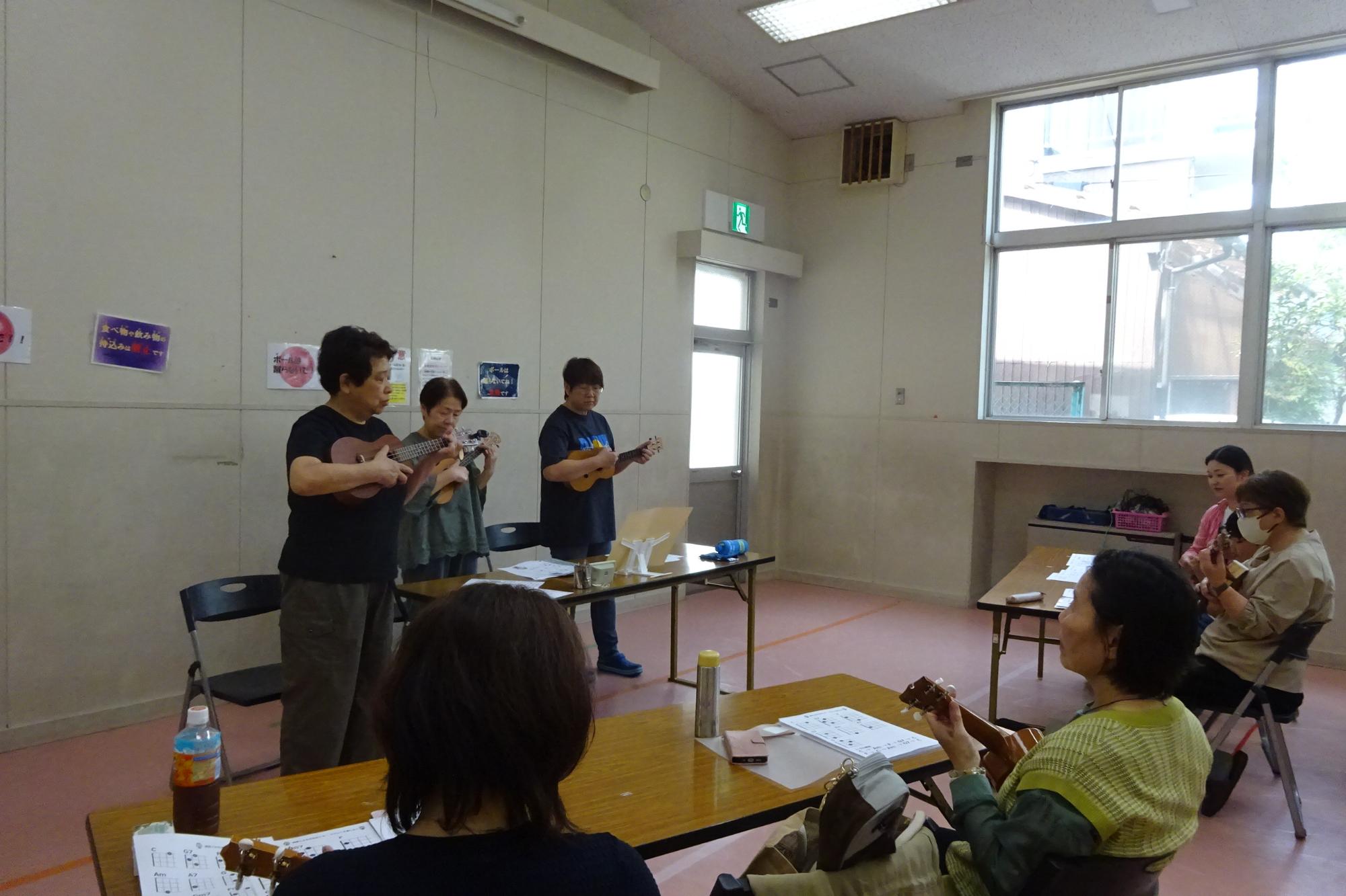 ウクレレを楽しもうの様子
